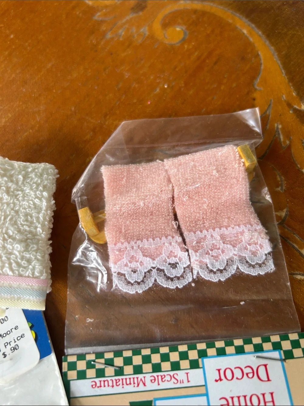 Dollhouse Miniatures Home Decor Accessories